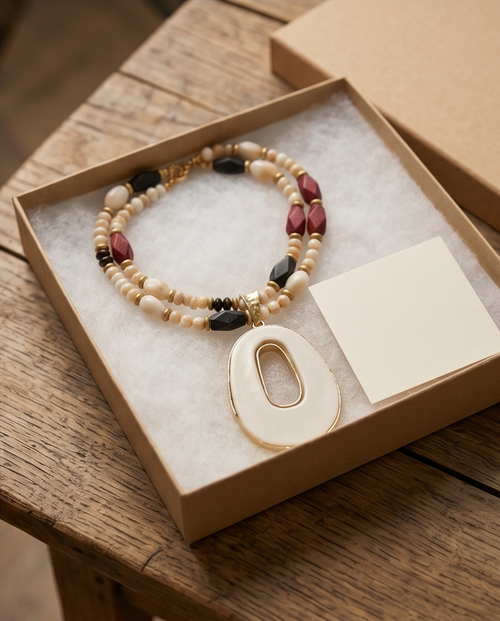 Elegant Sparkling Necklace